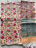 Load image into Gallery viewer, 5 m handblock cotton fabric with Kota doria dupatta