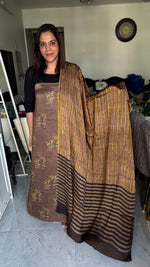 Load image into Gallery viewer, Pomegranate natural dye Handblock modal silk top and dupatta 2 piece sets