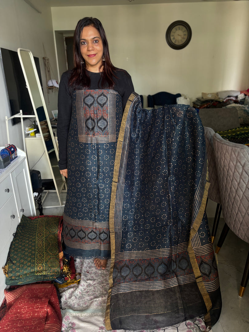 AJRAK linen by linen 2 piece set MF0083