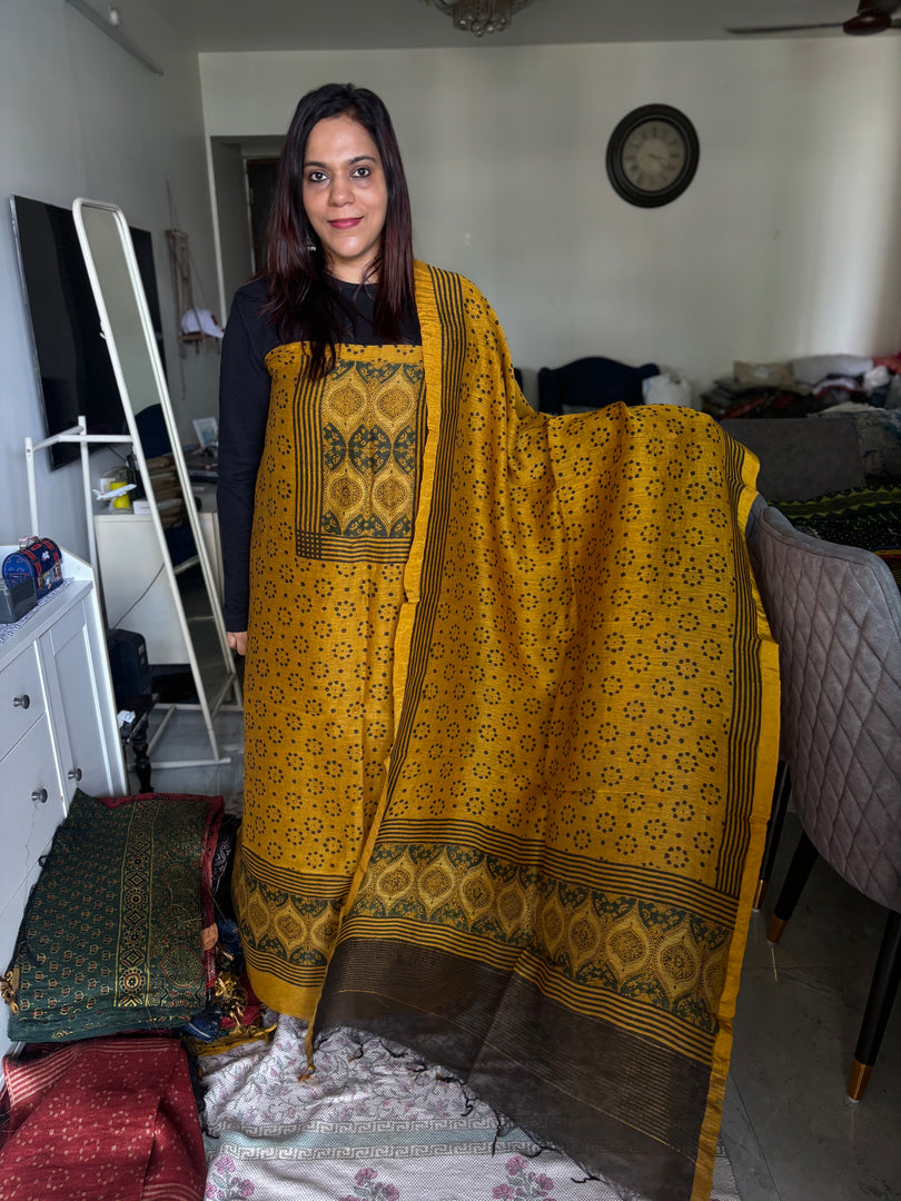 AJRAK linen by linen 2 piece set MF0083