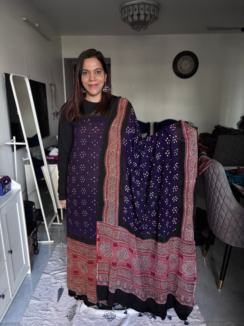 Pure georgette bandhej suit with Handblock ajrakh border top and dupatta 2 piece set