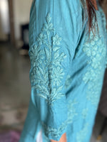 Load image into Gallery viewer, Premium quality rayon cotton chikankari  kurtha with luppi buttons
