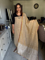 Load image into Gallery viewer, Pure linen handwoven jamdani top and dupatta with zari 2 piece set Mf0078