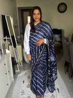 Load image into Gallery viewer, Pure Chanderi silk shibori saree with blouse piece
